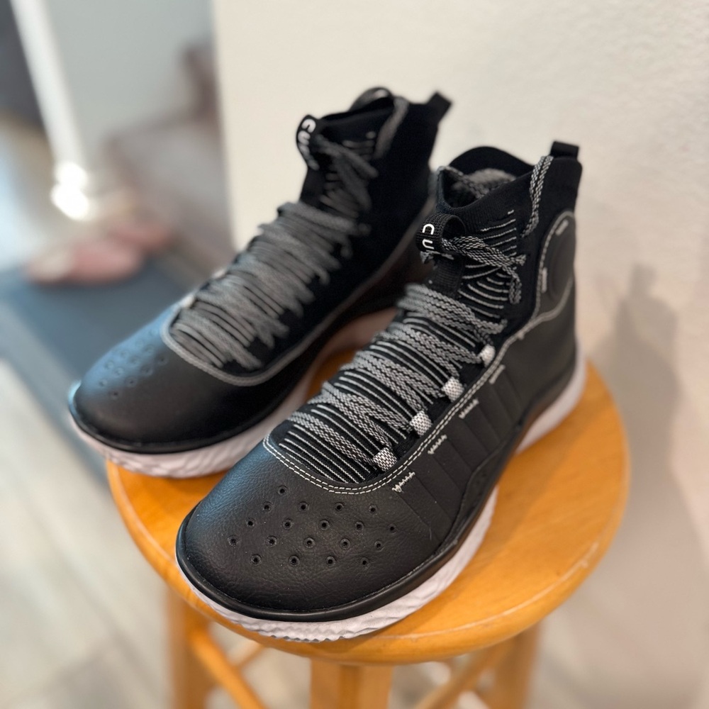 Under Armour Curry 4 Flotro Basketball Shoes